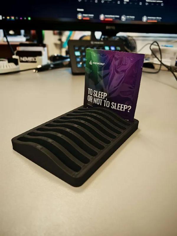 Madmonq ZEN stand / stojánek verze 2   