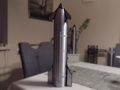 Starship 33 Block 2 (1:100) with Tiles
