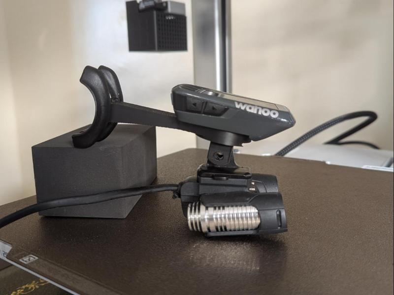 Wahoo Mount with Underslung Light Attachment 