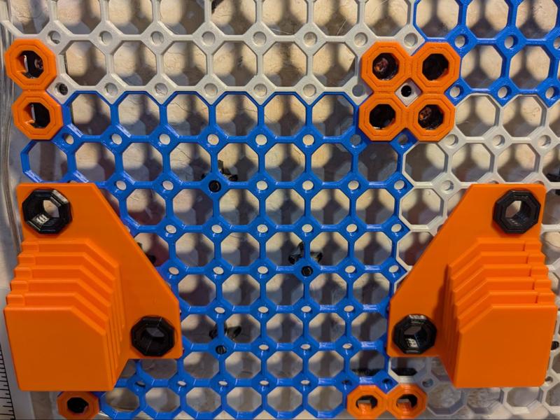 Multiboard Universal Build Plate Holder