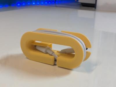 Cable organizer