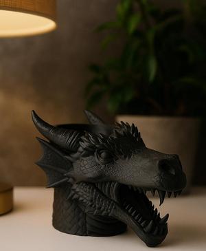 Black Dragon Head Holder – Detailed Fantasy Organizer for Desk or Decor