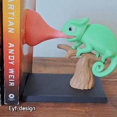 Chameleon Bookend 