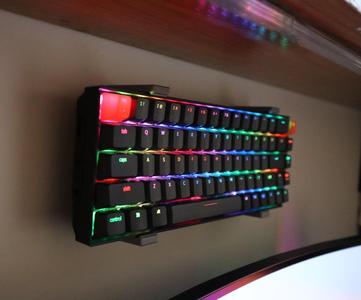 Keyboard (Keychron K6) wall mount