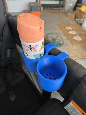 WonderFold Wagon Double Cup Holder