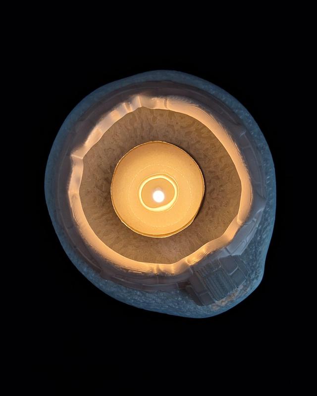 Igloo Tealight Candle Holder