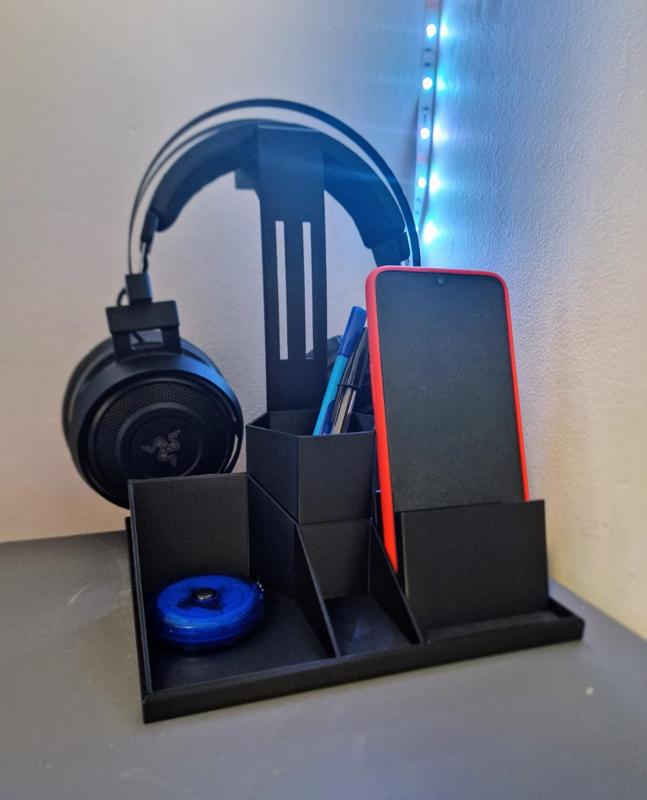 Headphone Stand with modular inserts v1