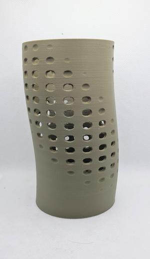 Wavy Pot