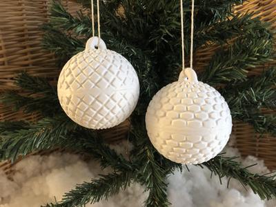 Diamond Ornament Container (Closed)