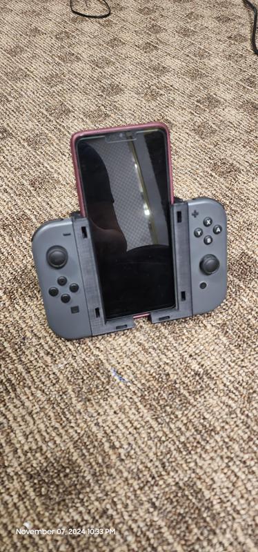 Joycon Cellphone Mount