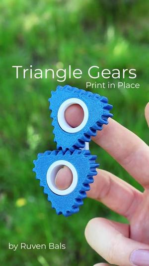 Triangle Gears Print in Place Fidget Toy