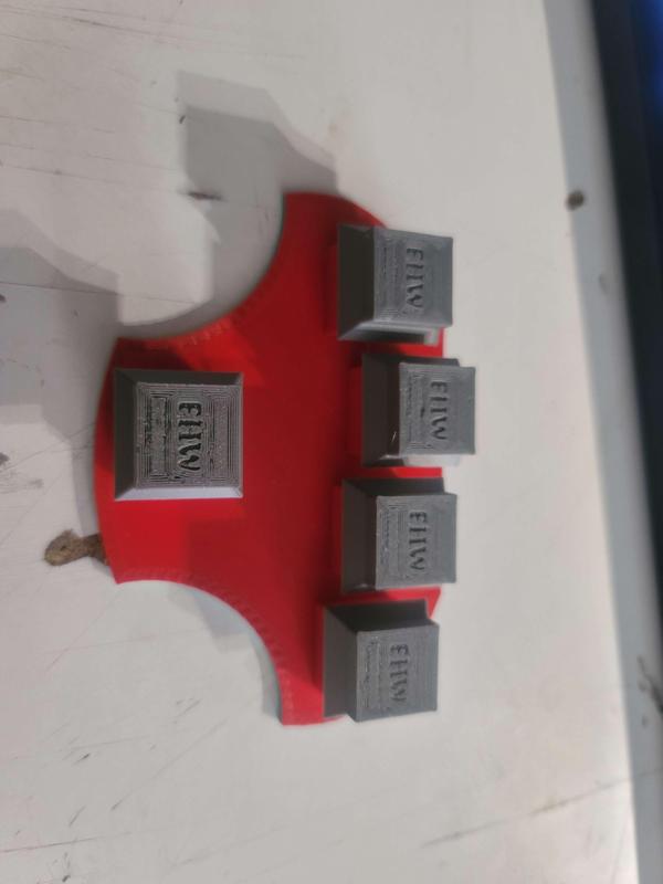 FHW Fidget clicker Board