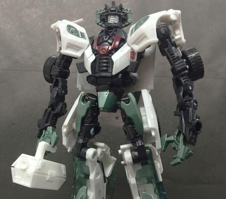 TF movie/ G1/ Deluxe scale tool box