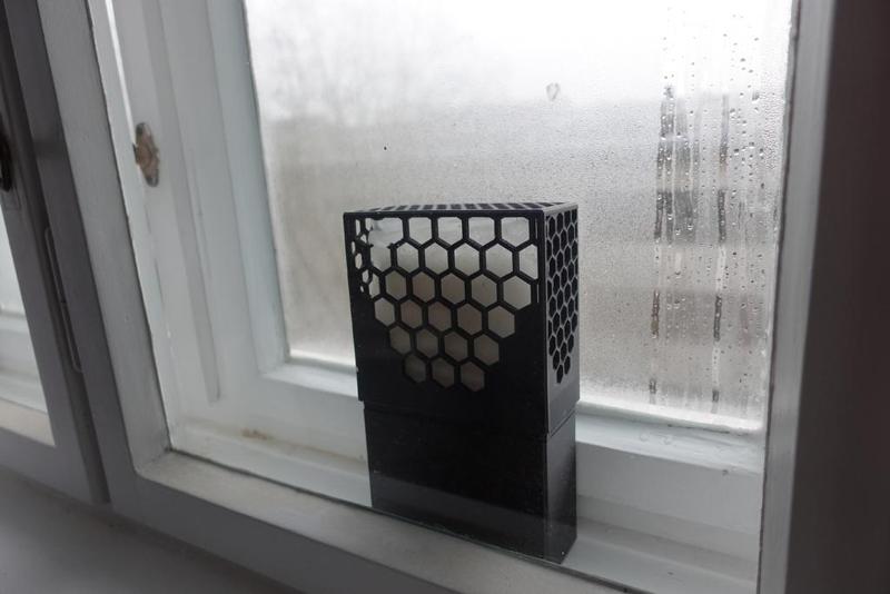 Window dehumidifier
