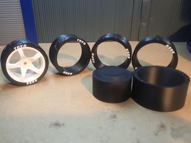 1:10 52mm RC Toyo R888 Style Drift Tyres + Tool