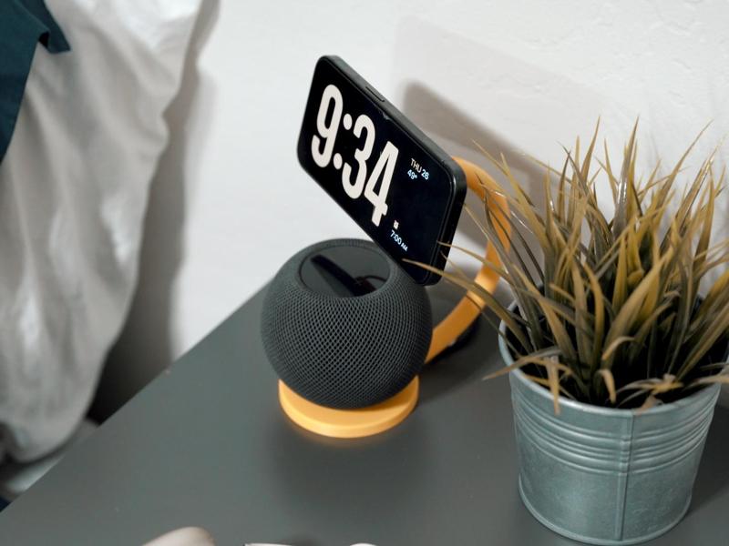 HomePod mini MagSafe Dock