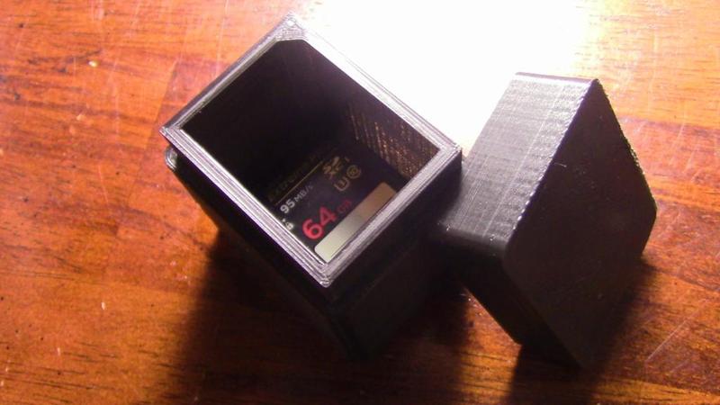 SD card holder for over 15 sd cards (great for traveling)