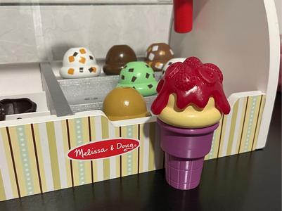 Ice Cream Cone (Melissa & Doug)