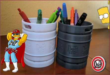 Barrel beer duff pencil holder