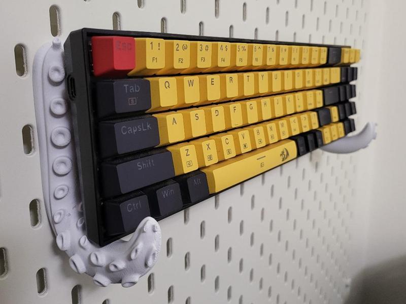 keyboard skadis stand for game room