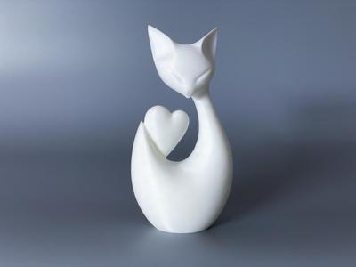 Valentine’s Cat with Heart Home Decor 