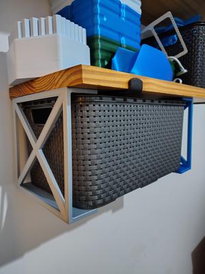 Undershelf container support