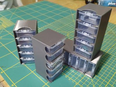 Organiser holder for 5 boxes 4.5 x 4.5 x 2 cm