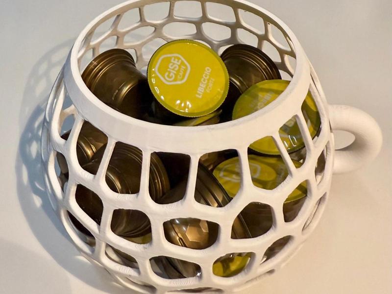 universal capsule holder