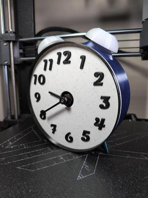 Reminder Clock - U.F.O Project Dec 2024
