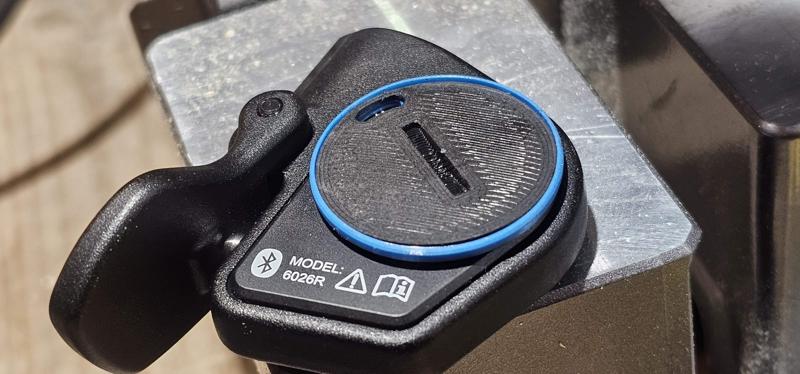 Magura Vyron V3 dropper lever battery cap and seal