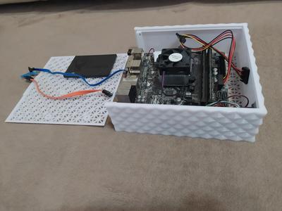 Mini ITX PC case