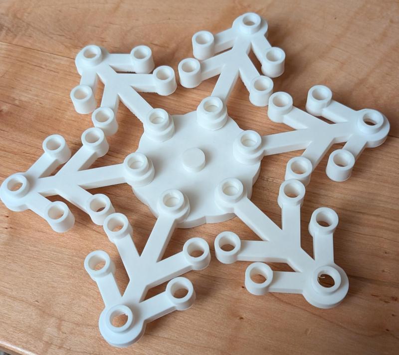 Toy Construction Snowflake