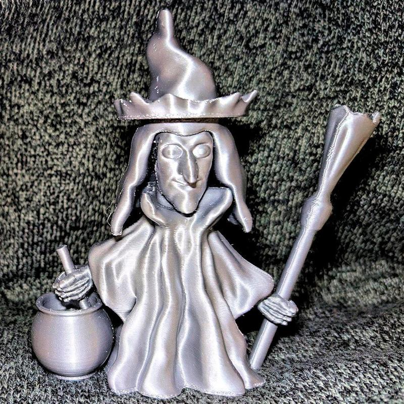 Witnie the Witch Halloween Figure