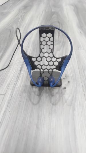 Shokz Openrun Mini Charging Port