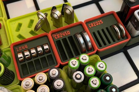 GRIDFINITY 1x1x28mm LR44 BATTERY HOLDER BLOCK