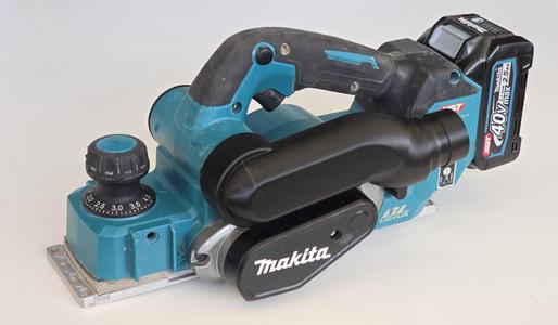 Makita 90⁰ planer vacuum adapter.