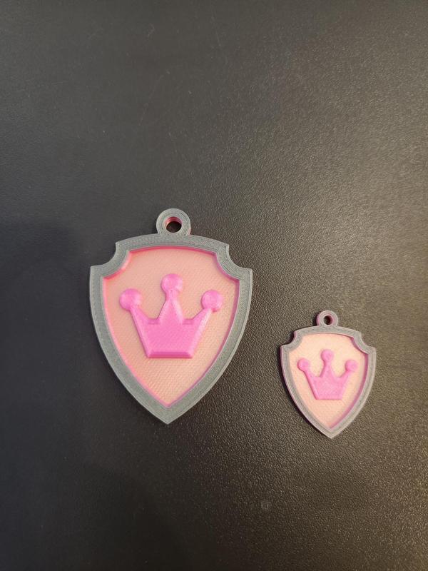 Paw patrol badge Sweetie keychain