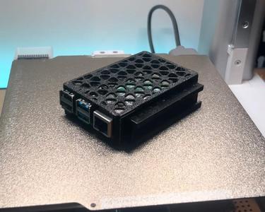 Raspberry Pi case V slots   