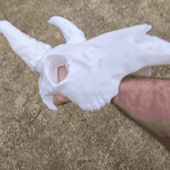 "Deer Skull Melee Gauntlets" Primitive Weapon