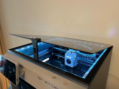 Slim LED riser V2