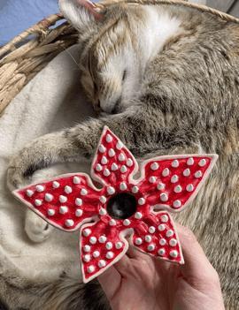 demogorgon pet brush