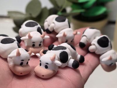 Little articulated Cow