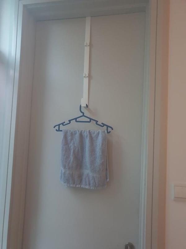 Modular door hanger