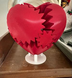 Gear heart stand
