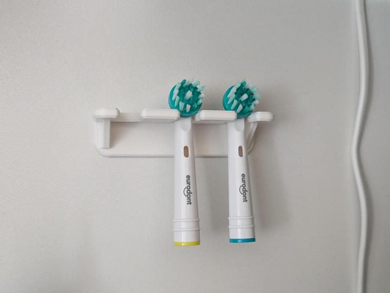 Oral-B holder 3 pieces