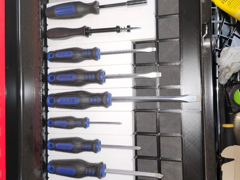 Quinn Master Mechanic Screwdrivers Gridfinity Set