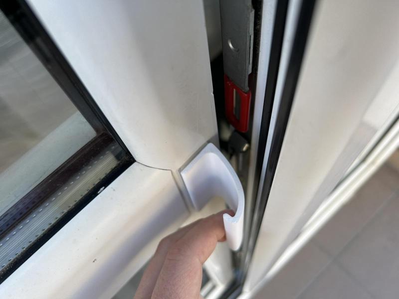 Balcony door handle - renter friendly