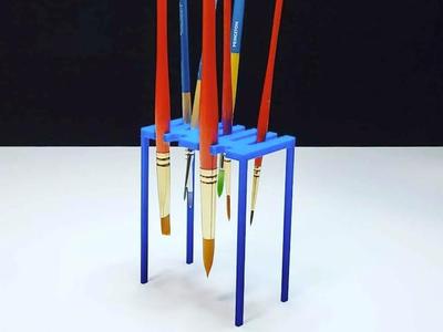 Bristles down paint brush holder