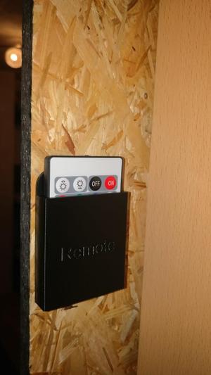 LED-Strip remote holder
