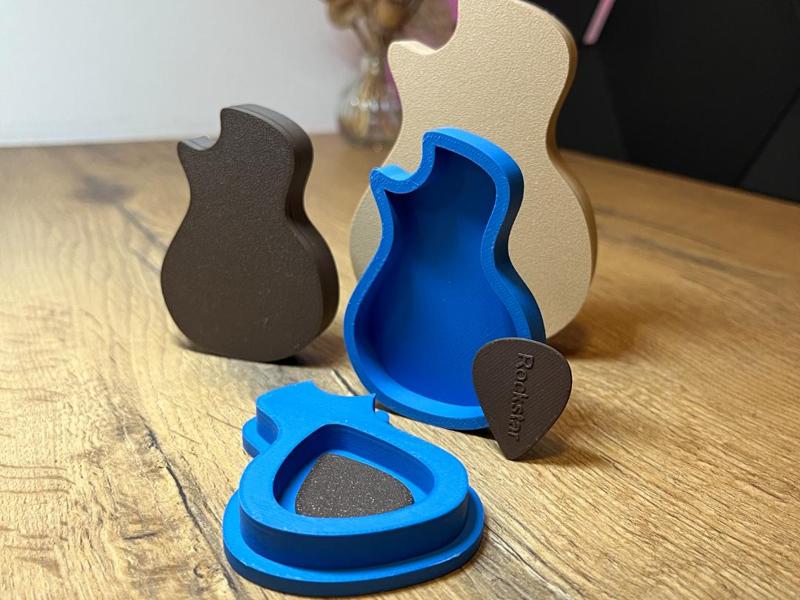 Guitar Box with Plectrum Compartment 